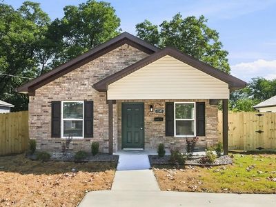 4209 Rogers 5 St