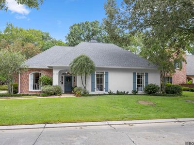6233 Krista Ln