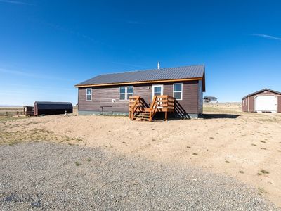 56 Sundust Ln