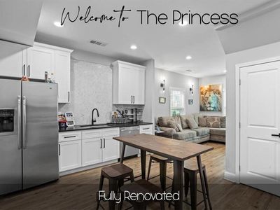 1174 Princess Ave SW