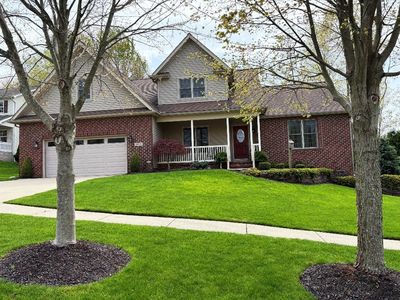 5935 Shady Hollow Dr