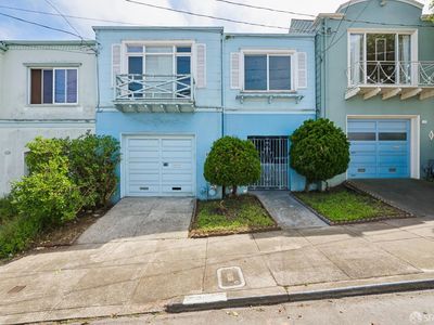 715 Lakeview Ave