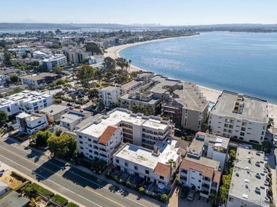 1225 Pacific Beach Dr Unit 2E