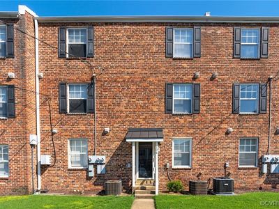 3522 E Richmond Rd #U106