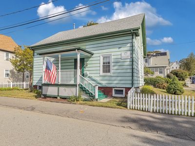 22 Barry St