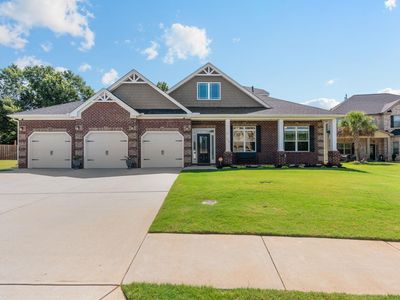 425 Castleford Pl