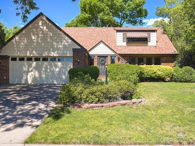 2445 Indian Hills Dr