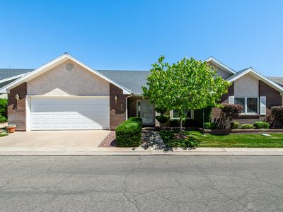 2050 W Canyon View Dr APT 25
