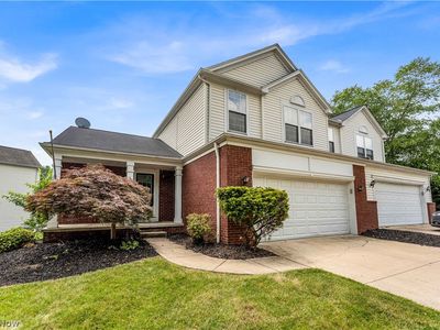 467 Canterbury Ln