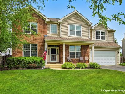 6802 Ayre Dr
