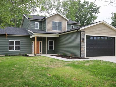 4515 Hartford Dr