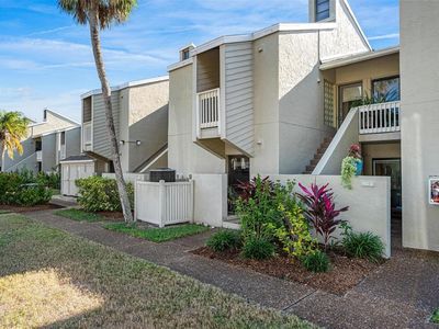 5260 Gulf Of Mexico Dr UNIT 403