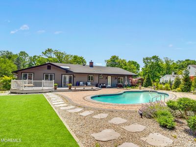 2 Belaire Road