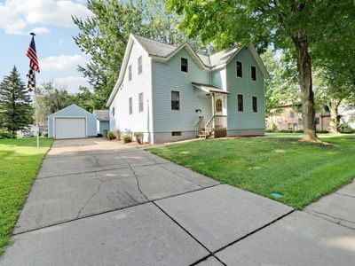110 2nd St SW