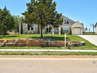 8111 Goldfinch Dr