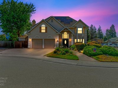 966 Shelly Ct