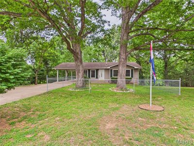404 Ridgeview Dr