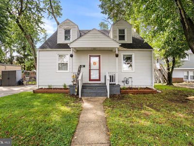 28 6th Ave
