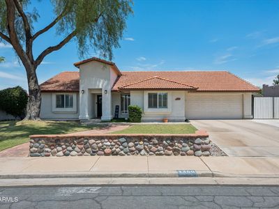 1350 W ESCARPA Street
