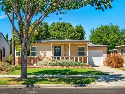 13419 Stanbridge Ave