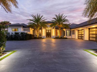 1768 Breakers West Boulevard W