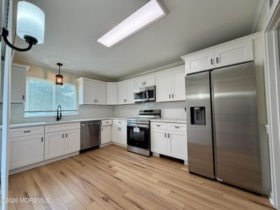 539A Warwick Court
