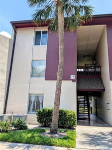 3840 N Lake Dr UNIT 125