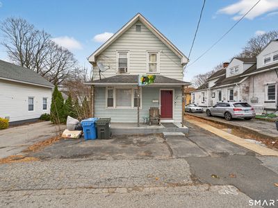 89 Oneco Street
