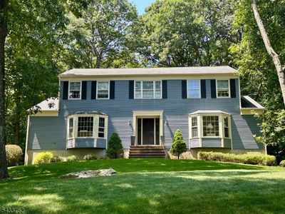 21 Laurel Hill Dr