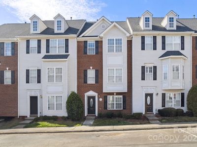 Property at 10032 Treeside Ln, Matthews, NC