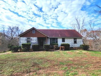 641 Warren Chapel Rd