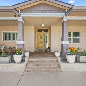 Property at 4560 Poplar St, Mountain Mesa, CA