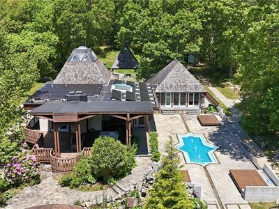 160C Ross Hill Rd