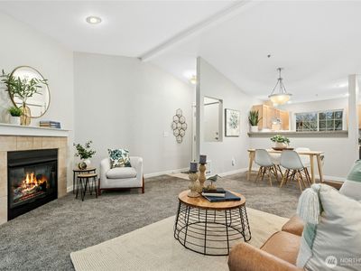 25025 SE Klahanie Boulevard #D302