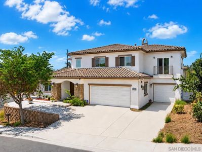 1675 Felicita Ln
