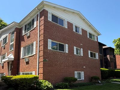 327 Wisconsin Ave APT 6A