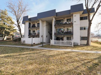 588 E Vine St APT 1D