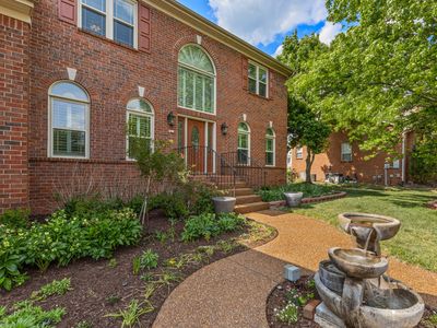 318 Logans Cir