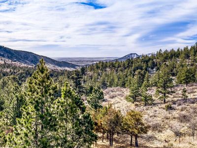 1042 Steamboat Valley Rd