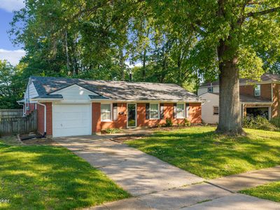8406 Bayou Way