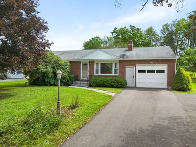 Property at 1918 Nanticoke Dr, Endicott, NY
