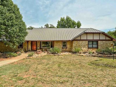 4805 S Hunters Cir