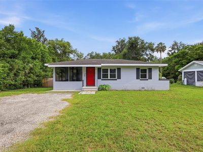 320 W GRAVES AVENUE