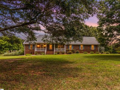 371 Davis Rd