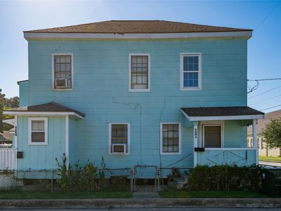 1501/1503 J H Clouser St