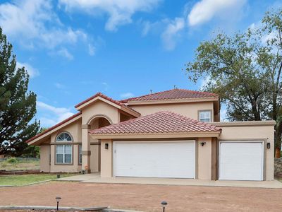 5673 Maurice Bell Dr