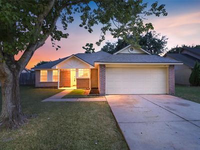 2807 Custer Dr