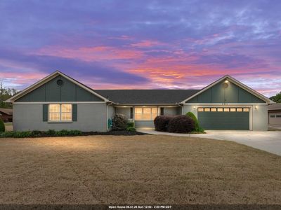 2201 Auburn Dr SW