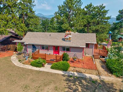 909 Riverside Dr