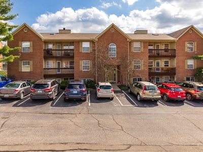 10 Meadow Ln Suite 1